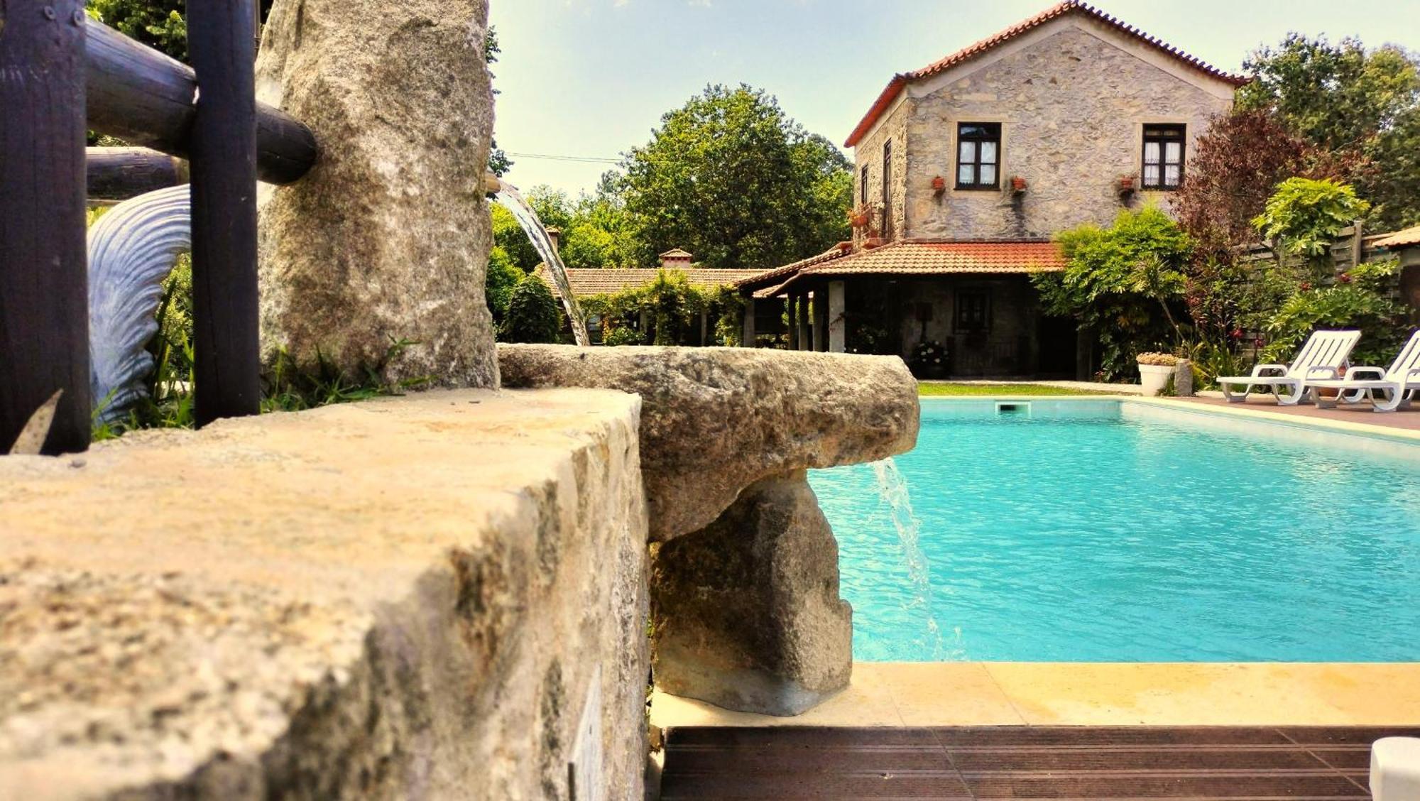 Quinta Padre Lobo Pensionat Santa Maria da Feira Exteriör bild