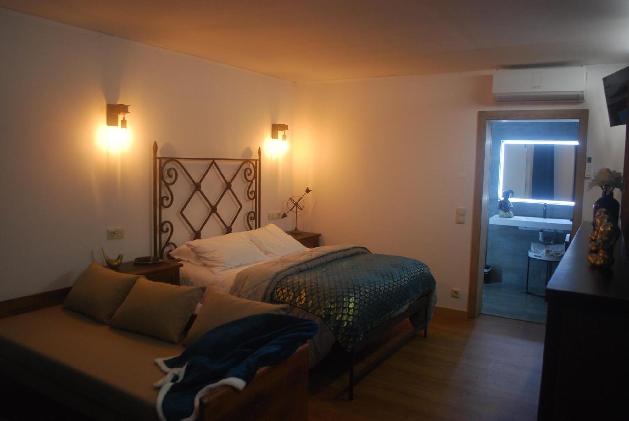 Quinta Padre Lobo Pensionat Santa Maria da Feira Exteriör bild