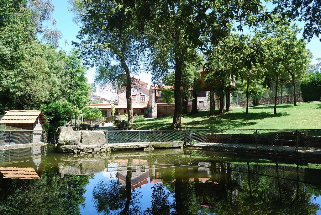 Quinta Padre Lobo Pensionat Santa Maria da Feira Exteriör bild